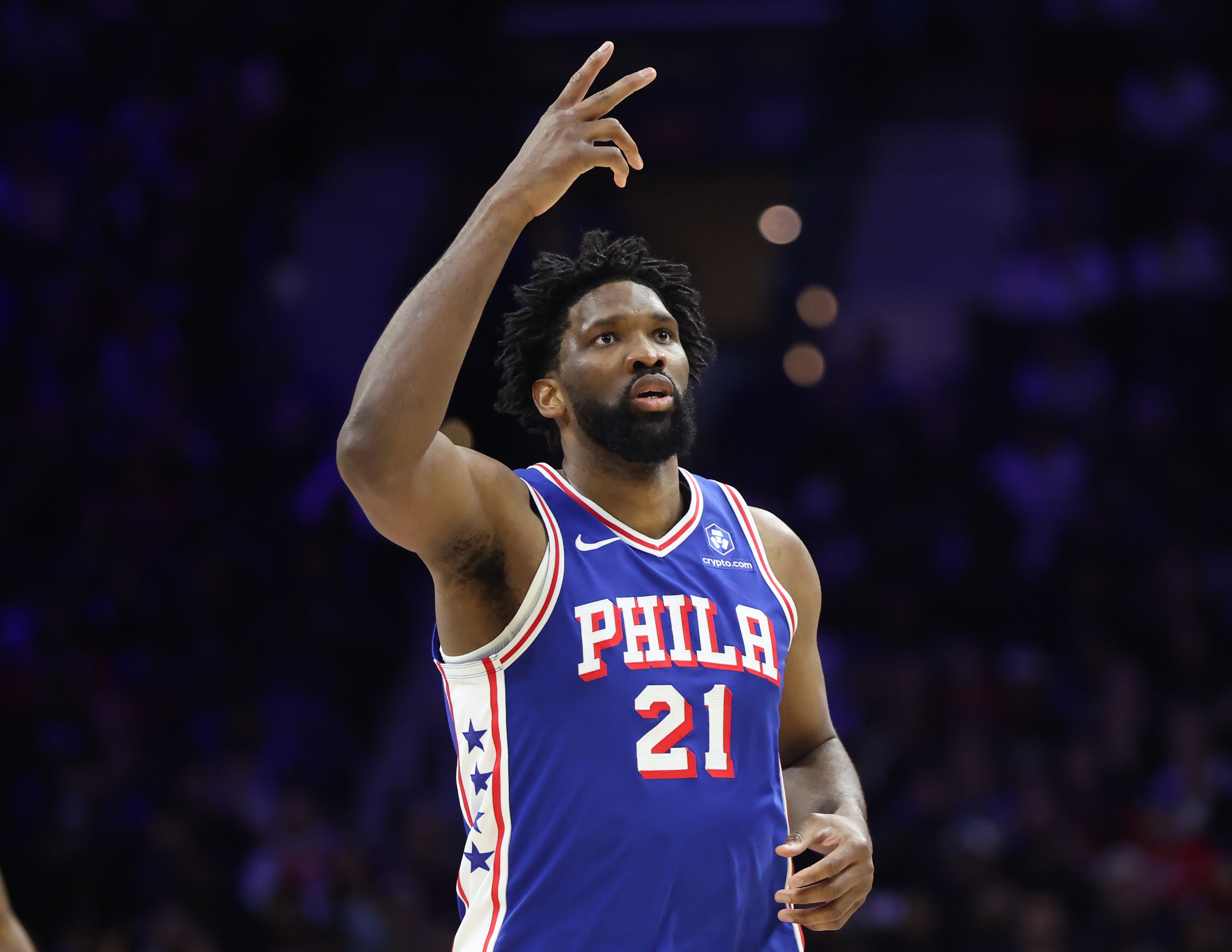 开云APp-场均23.6分6.9板3.3助！明天76人客战魔术 恩比德出战成疑