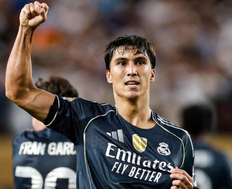 开云体育官网-胡赛因建议贡萨洛考虑英超，若塔的奉献精神需要延续